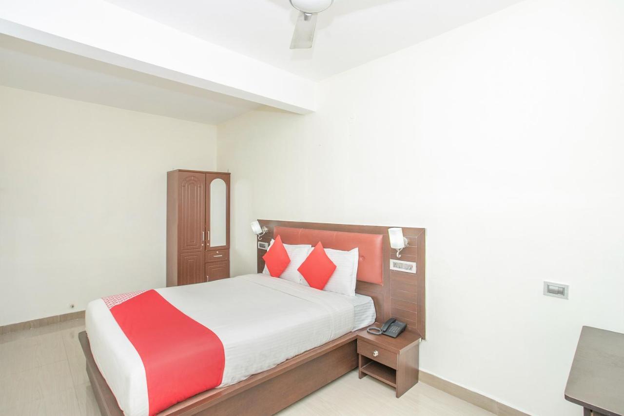 Oyo 13170 Victory Suites Bengaluru Kültér fotó